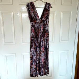 Veronica M dress. Prey purple colors.